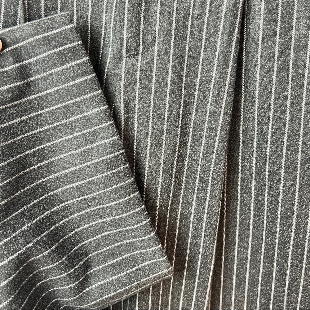 Elodie Pinstripe Wide Leg Trousers | Gray & White | Tailored Fit | Size Small - Picture 9 of 13